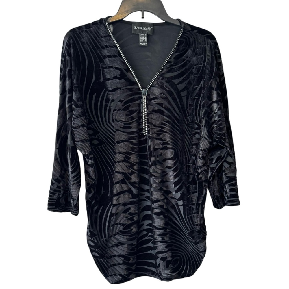 Frank Lyman Design Black Tiger Print Velvet Elbow Length Sleeves Blouse - Picture 5 of 8